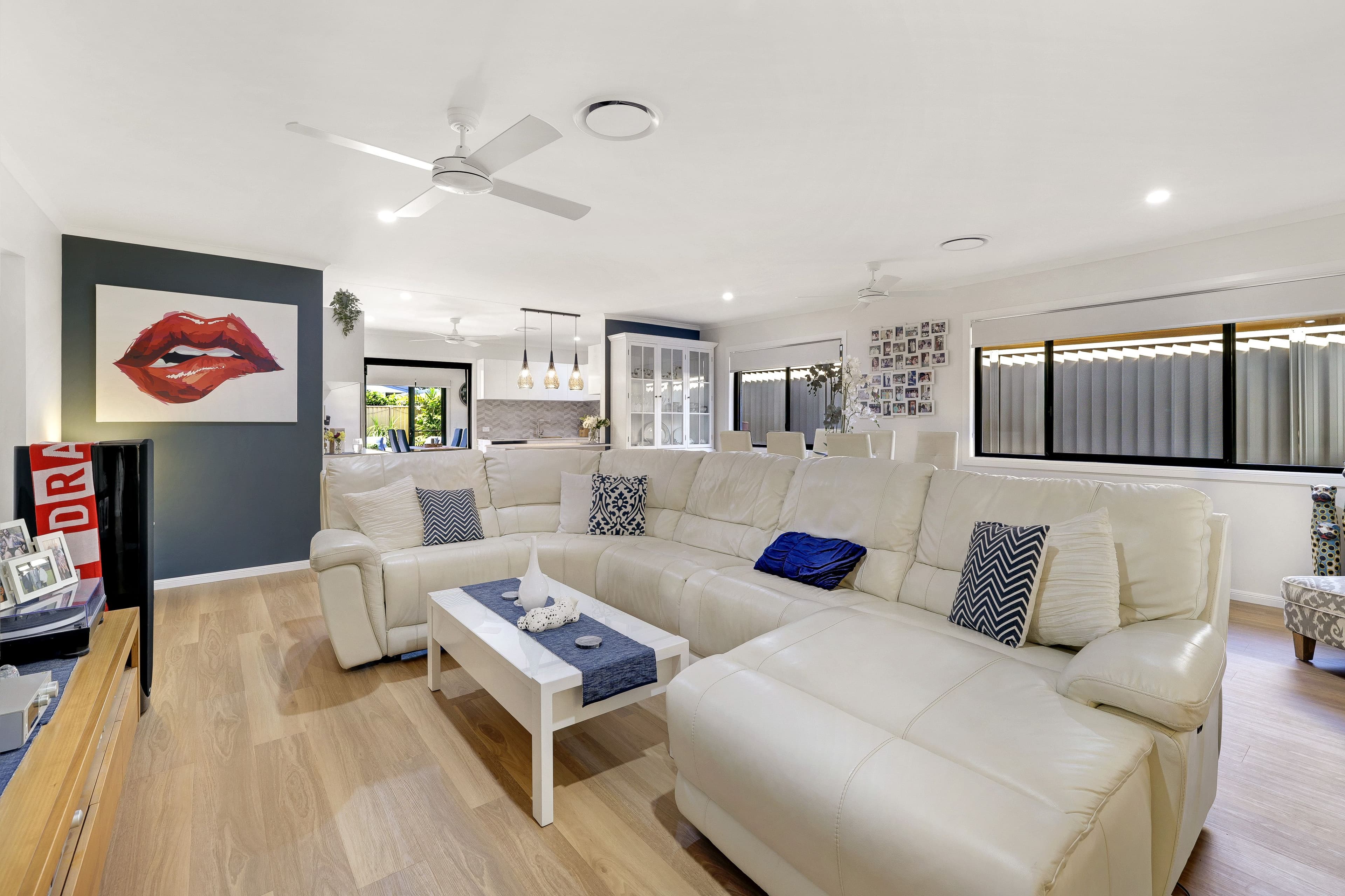 11 Allawah Street, SORRENTO QLD 4217, Sorrento - Thumbnail 8