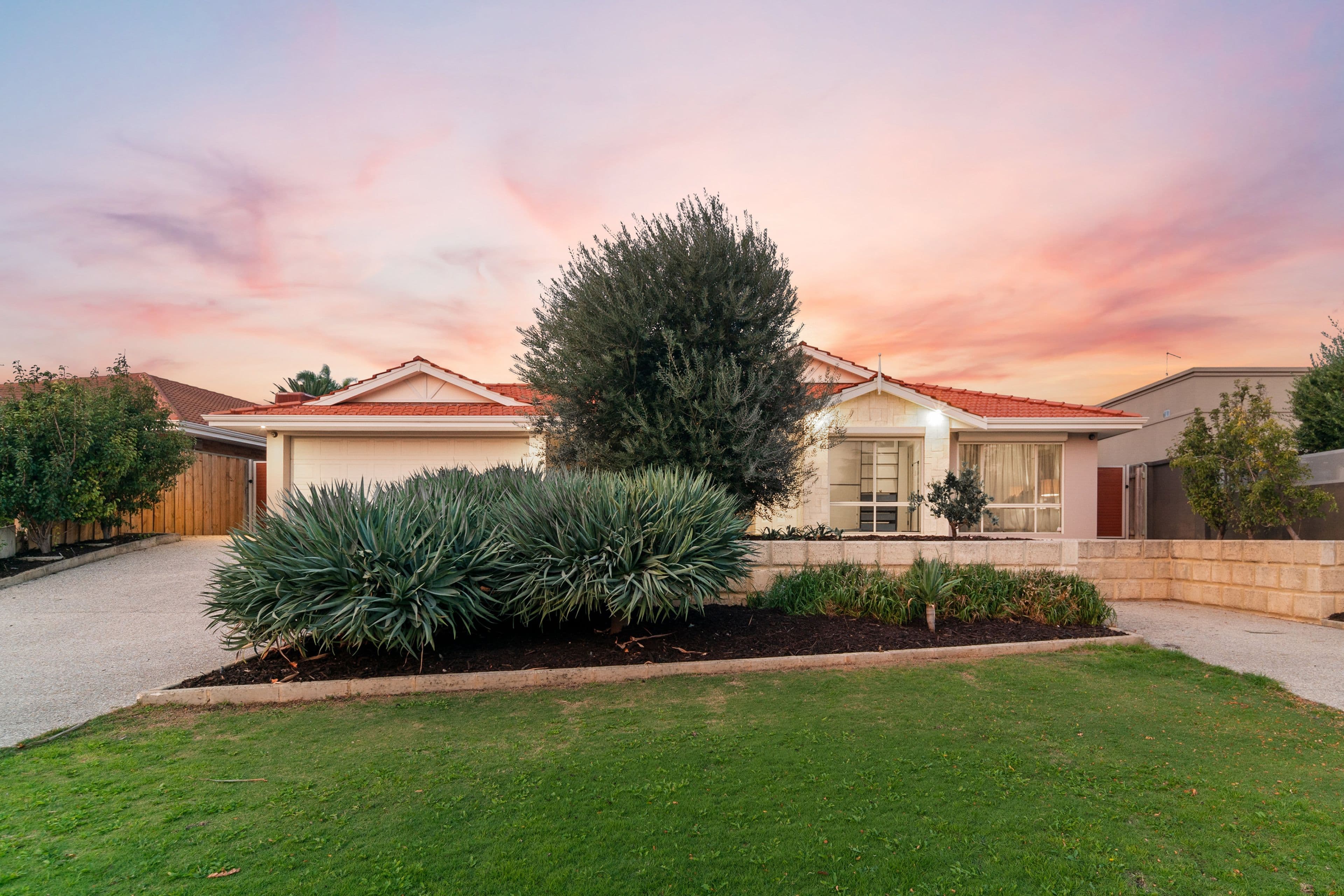 176 Cook Avenue, Hillarys WA 6025, Hillarys - Image 1