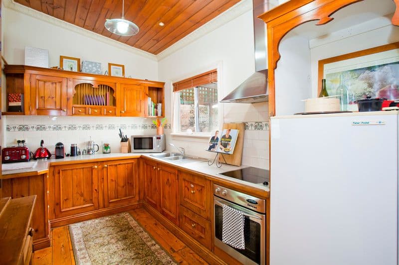 272 Koroit Street, WARRNAMBOOL VIC 3280, Warrnambool - Thumbnail 2