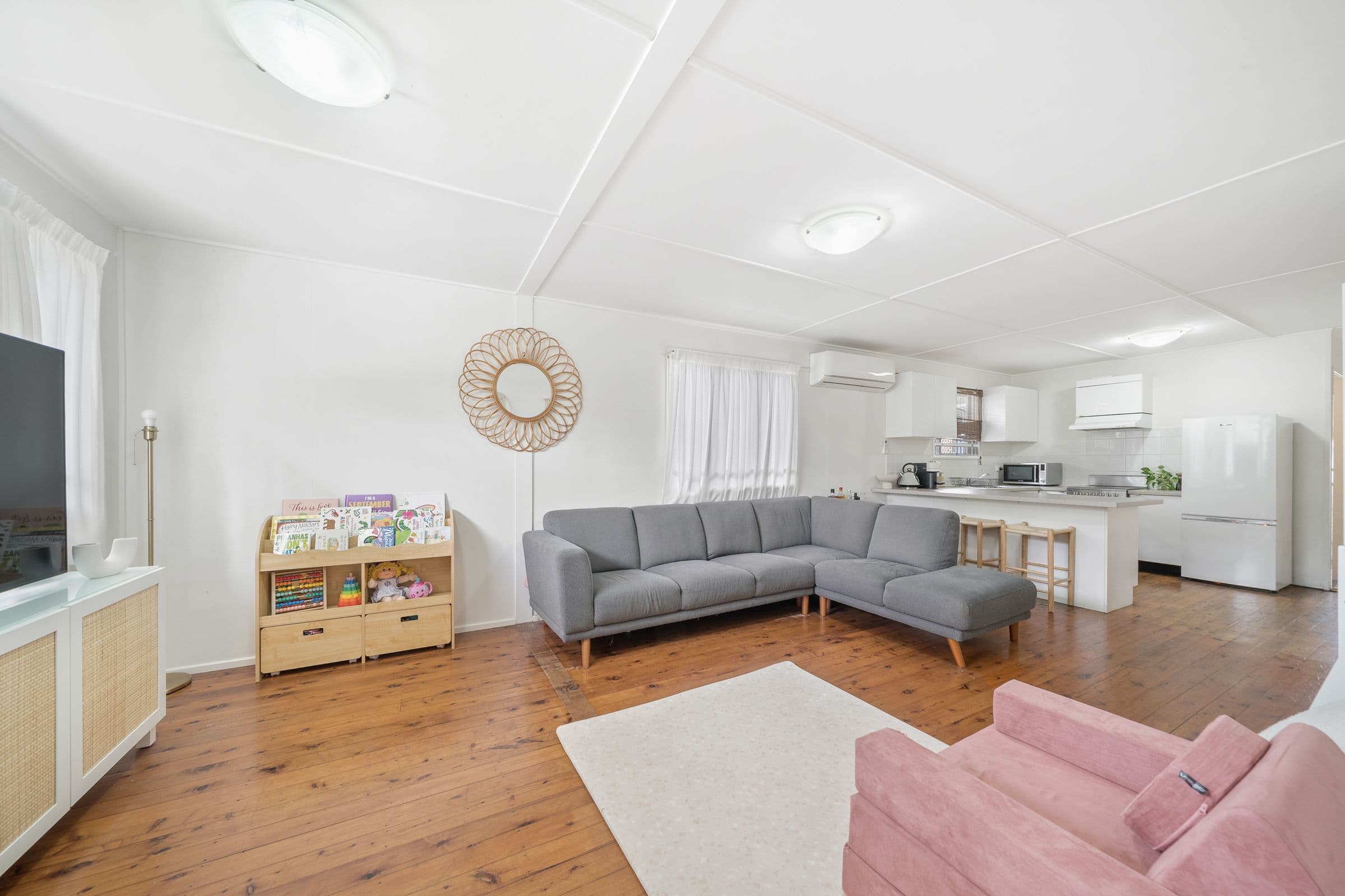 27 Mary Street, Redcliffe QLD 4020, Redcliffe - Thumbnail 4