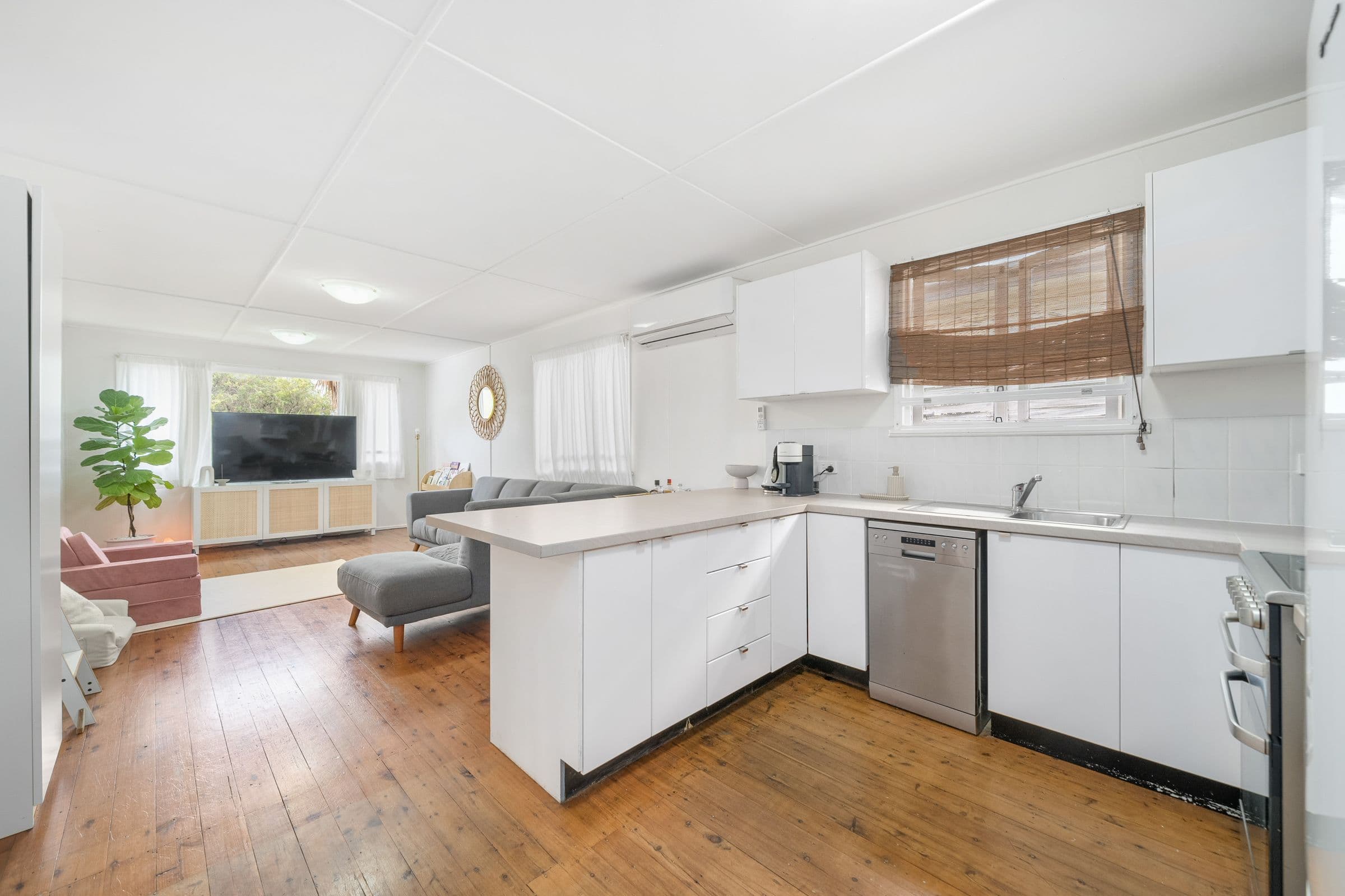27 Mary Street, Redcliffe QLD 4020, Redcliffe - Thumbnail 7