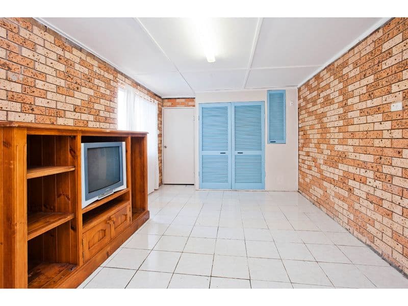 27 Lumley Street, UPPER MOUNT GRAVATT QLD 4122, Upper Mount Gravatt - Thumbnail 4