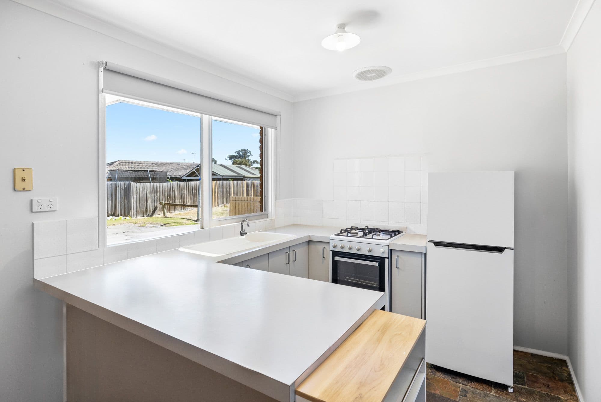 10 Rosedale Place, Wyndham Vale VIC 3024, Wyndham Vale - Thumbnail 4