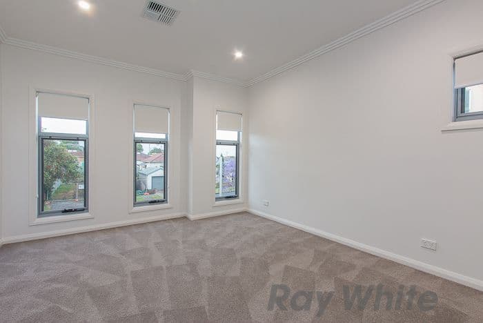4 Carrington Parade, New Lambton NSW 2305, New Lambton - Thumbnail 6