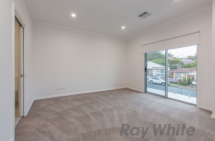 4 Carrington Parade, New Lambton NSW 2305, New Lambton - Thumbnail 7