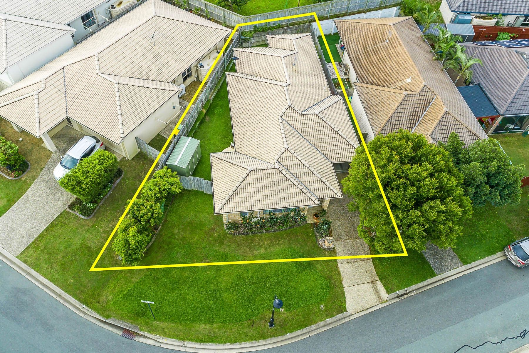8 Daintree Circuit, North Lakes QLD 4509, North Lakes - Thumbnail 3