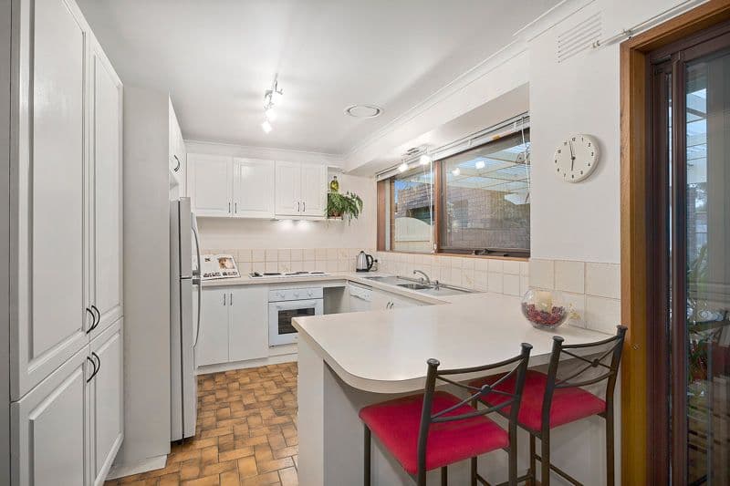 5 Nariel Court, Chelsea Heights VIC 3196, Chelsea Heights - Thumbnail 3