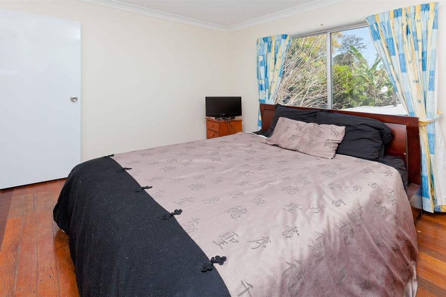 21 Corn Street, HOLLAND PARK WEST QLD 4121, Holland Park West - Thumbnail 4