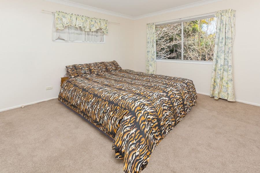 21 Corn Street, HOLLAND PARK WEST QLD 4121, Holland Park West - Thumbnail 5