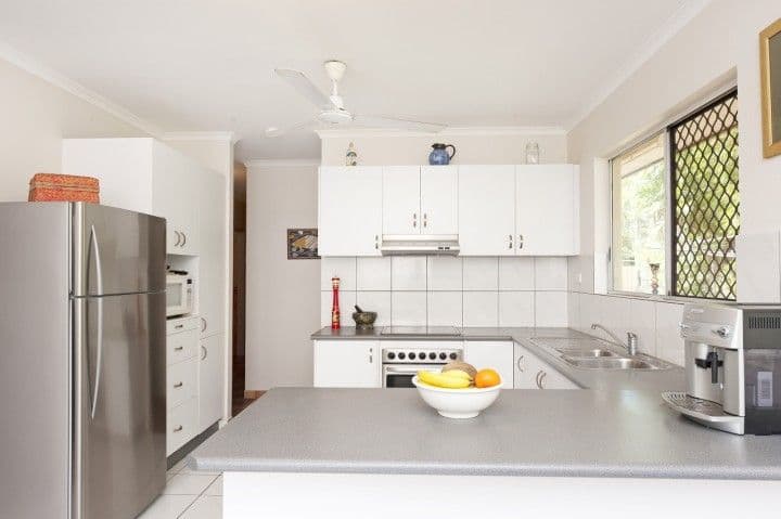 6 Brayshaw Crescent, MILLNER NT 0810, Millner - Thumbnail 2