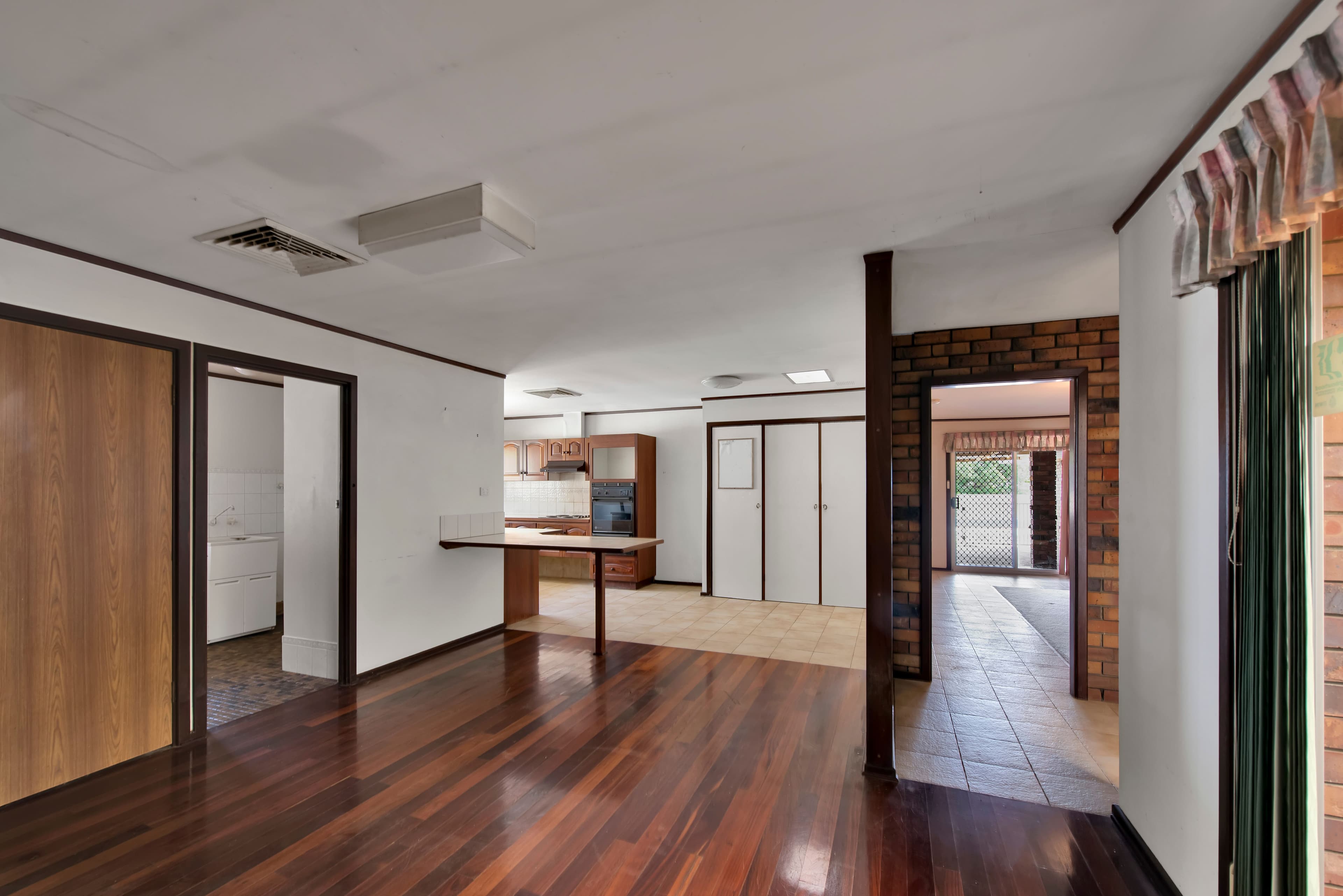 22 Maidstone Street, Mount Tarcoola WA 6530, Mount Tarcoola - Thumbnail 6