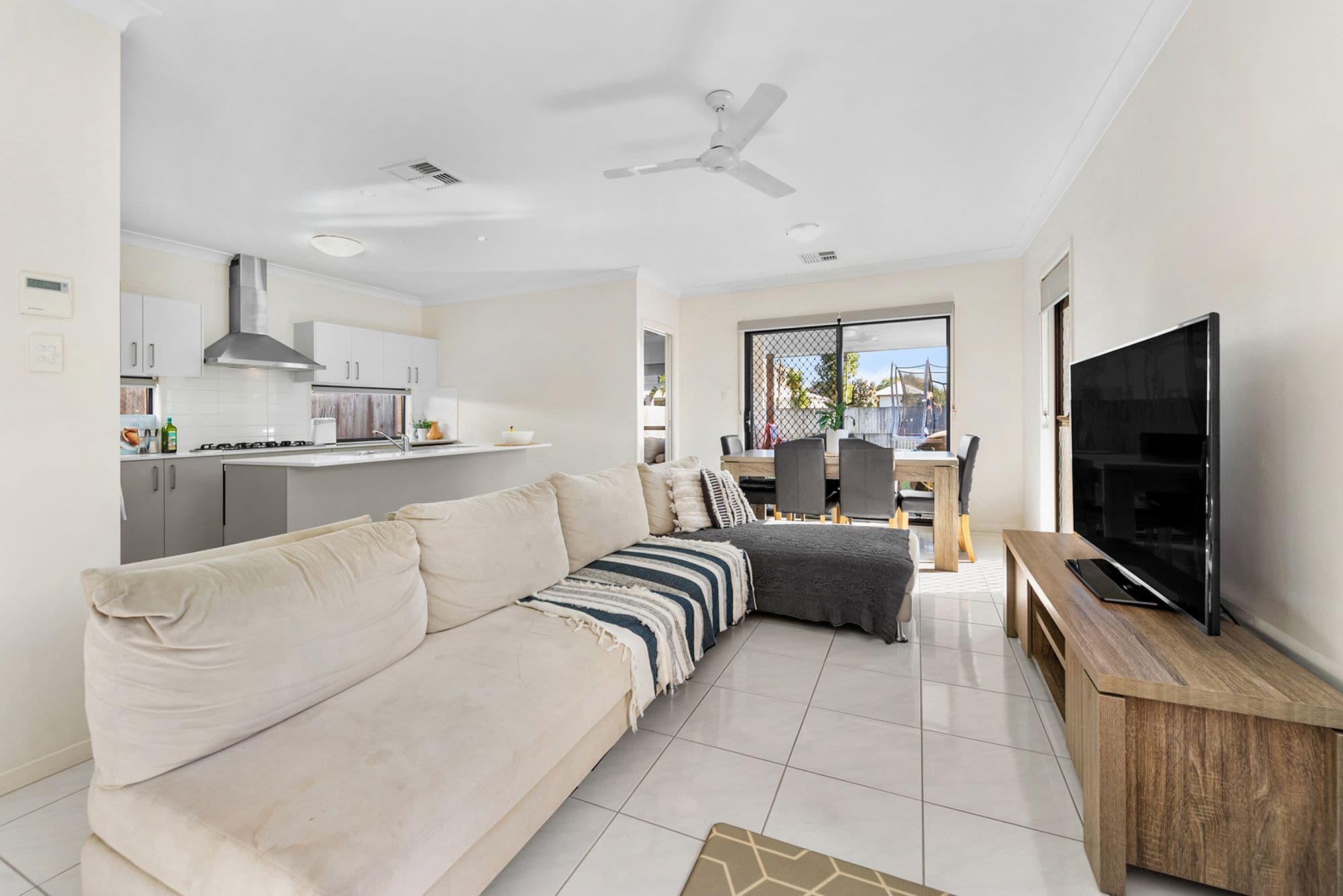 17 Lubeck Street, Banyo QLD 4014, Banyo - Thumbnail 2