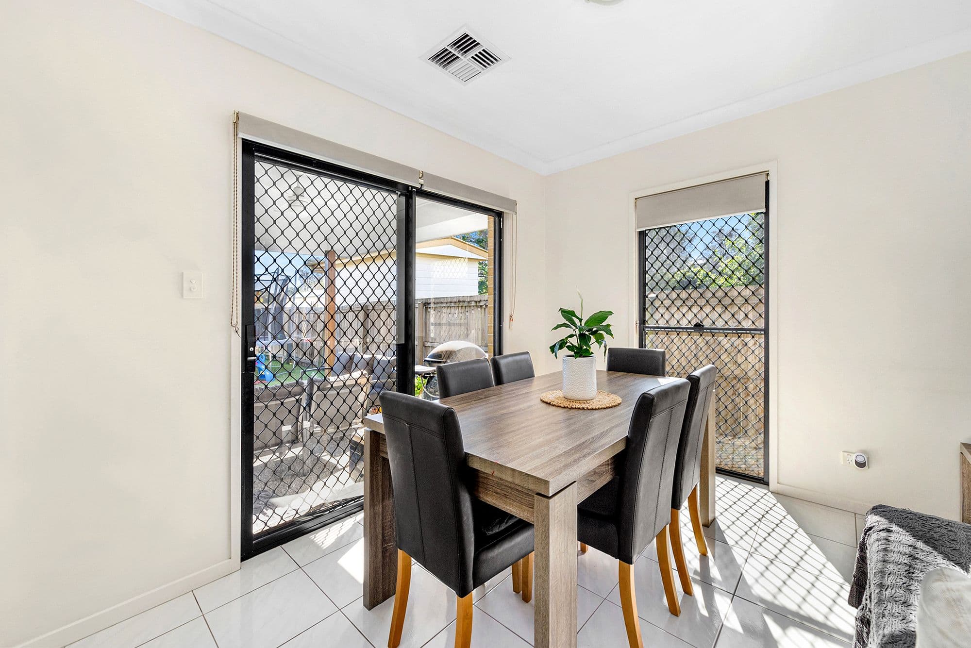 17 Lubeck Street, Banyo QLD 4014, Banyo - Thumbnail 3