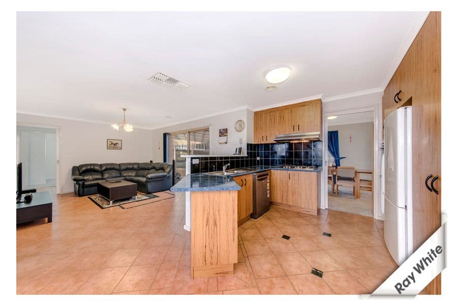 33 Tipiloura Street, Ngunnawal ACT 2913, Ngunnawal - Thumbnail 2