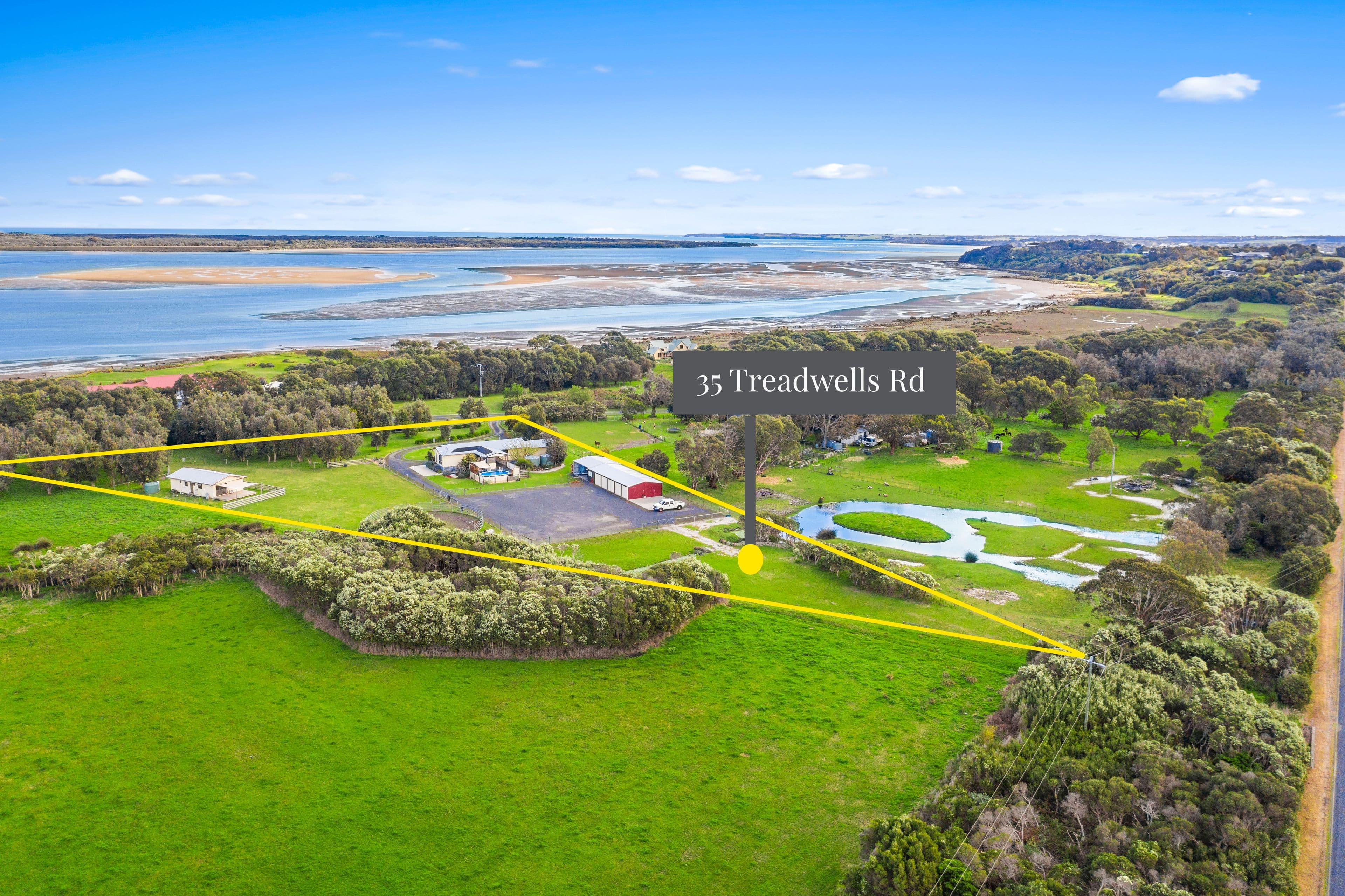35 Treadwells Road, Inverloch VIC 3996, Inverloch - Thumbnail 2