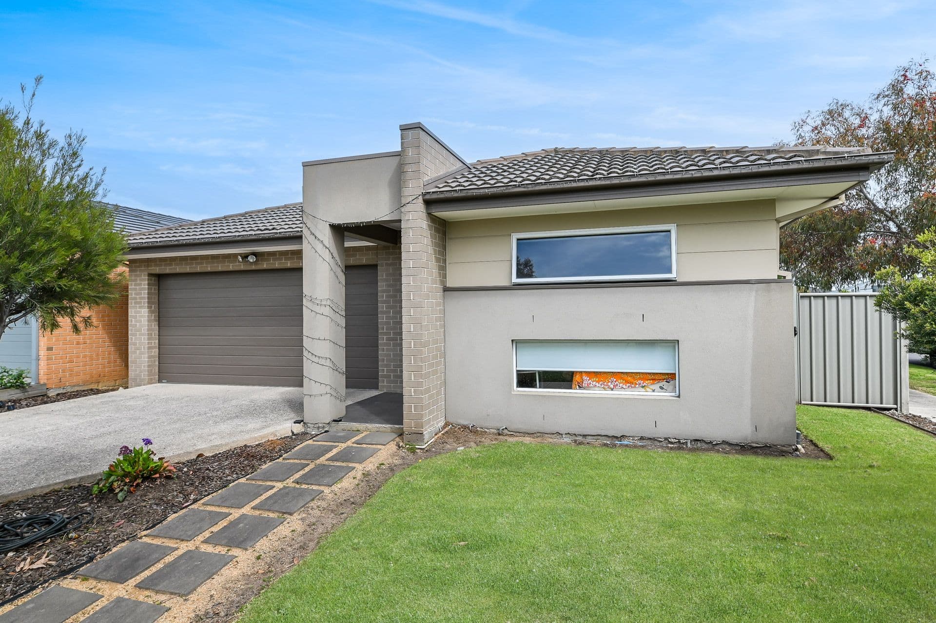 12 Macpherson Circuit, Cranbourne East VIC 3977, Cranbourne East - Thumbnail 2