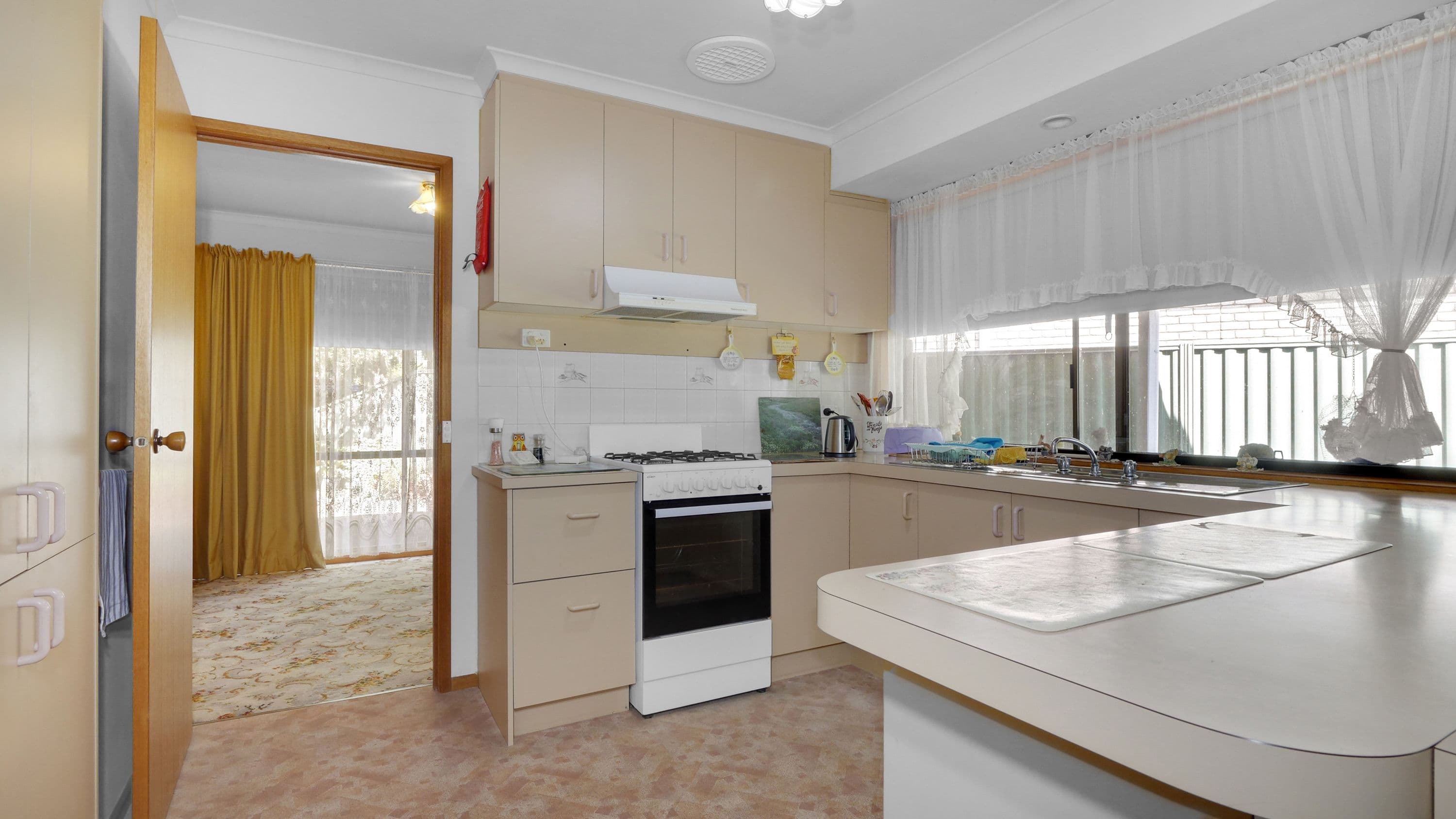 8 Anderson Street, Avenel VIC 3664, Avenel - Thumbnail 4
