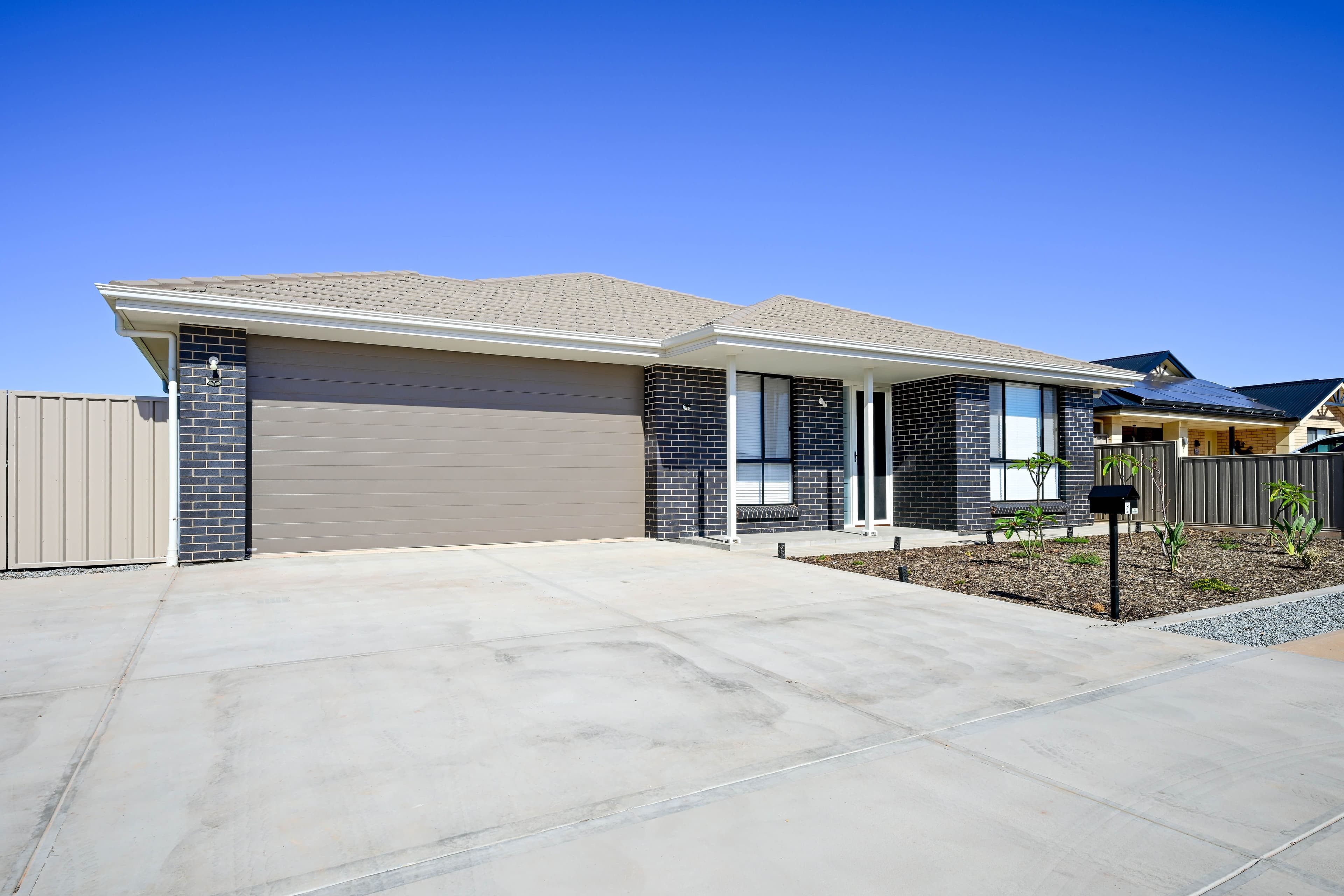 5 Bradshaw Street, Whyalla Jenkins SA 5609, Whyalla Jenkins - Image 1