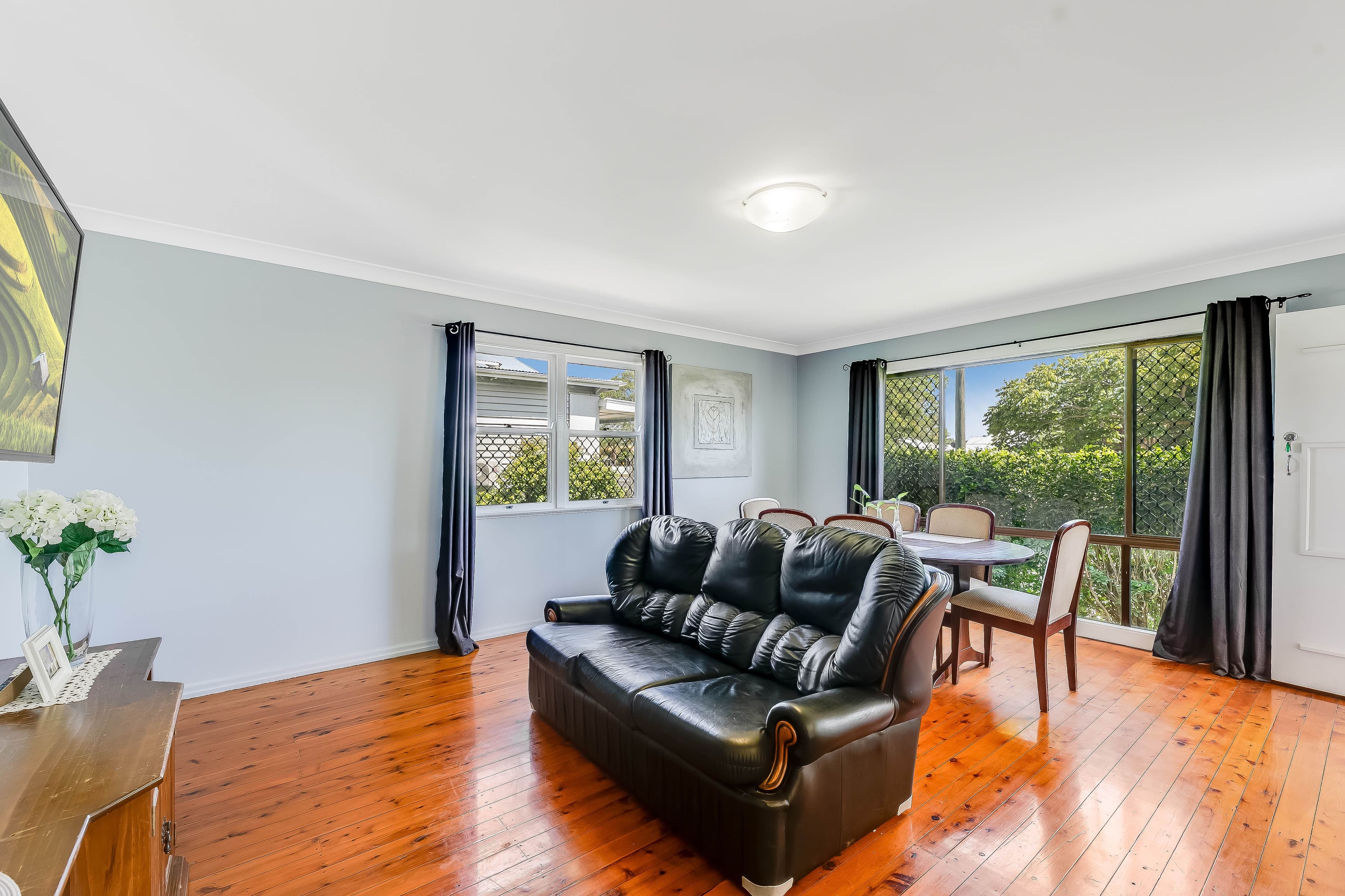32 Charlotte Street, Newtown QLD 4350, Newtown - Thumbnail 3