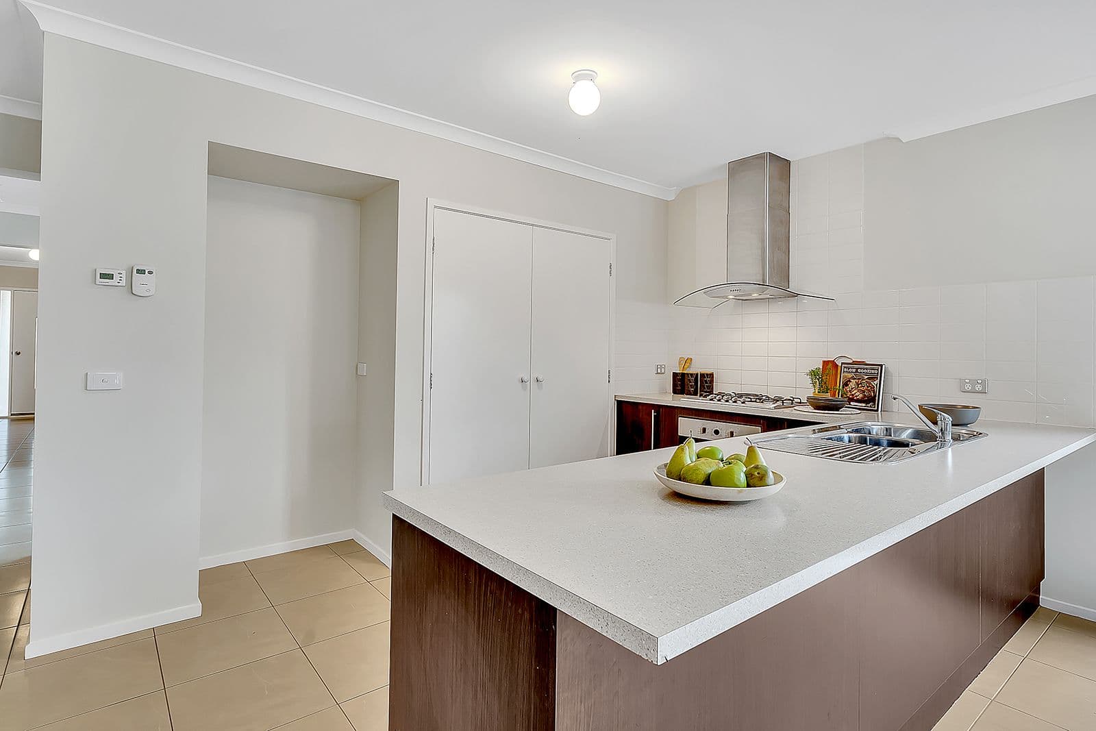 8 Buckland Hill Drive, Wallan VIC 3756, Wallan - Thumbnail 8