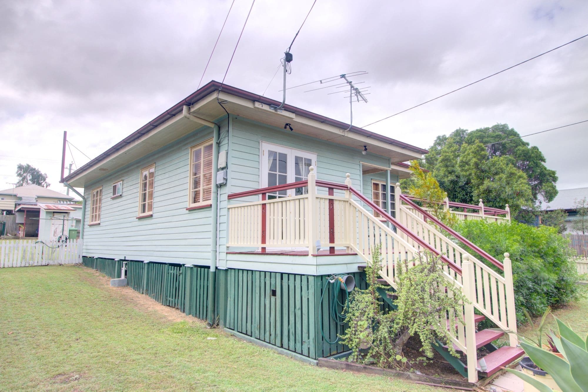 24 Coleman Street, Leichhardt QLD 4305, Leichhardt - Thumbnail 3