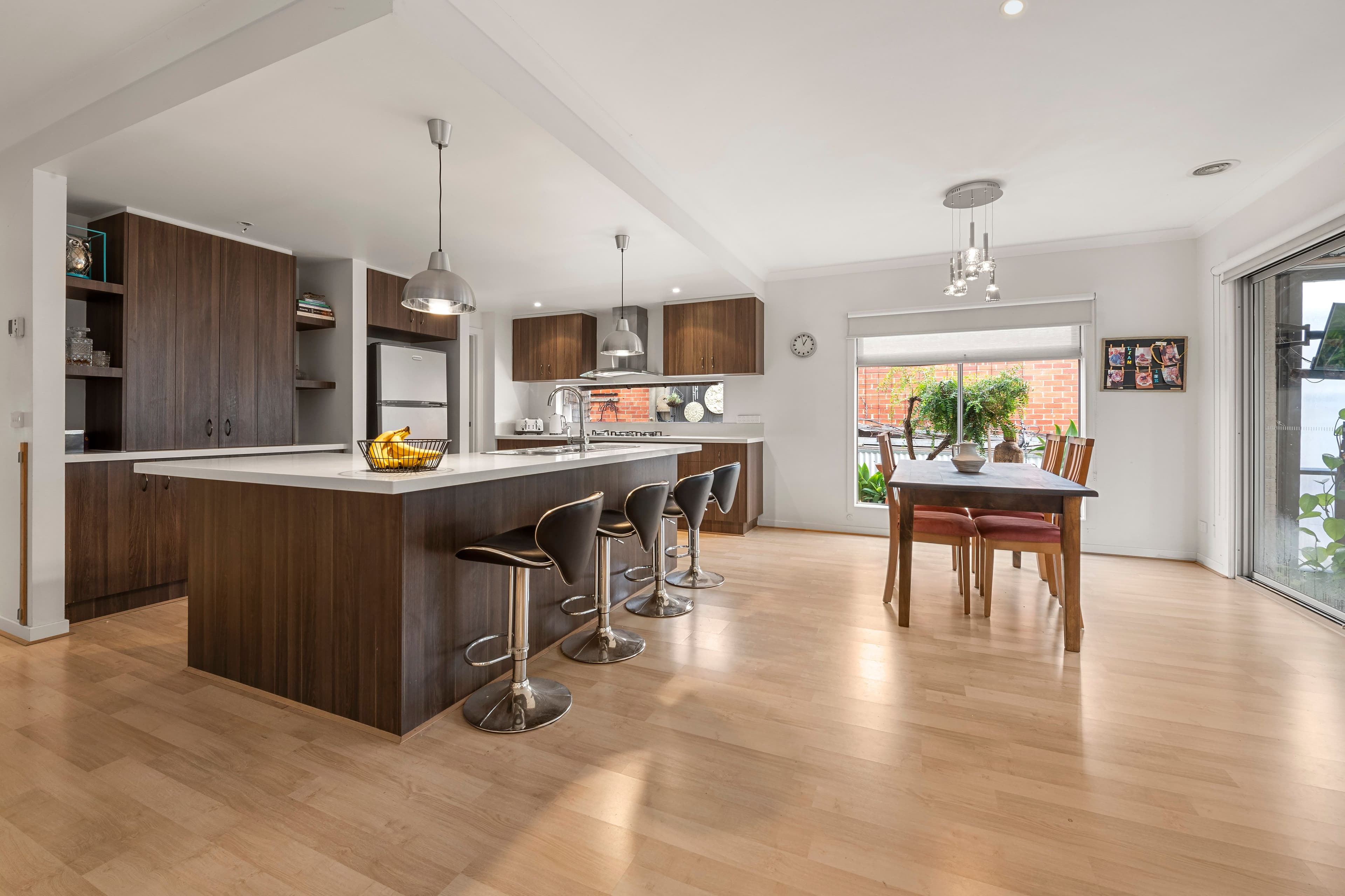 181 Centre Dandenong Road, Cheltenham VIC 3192, Cheltenham - Thumbnail 2