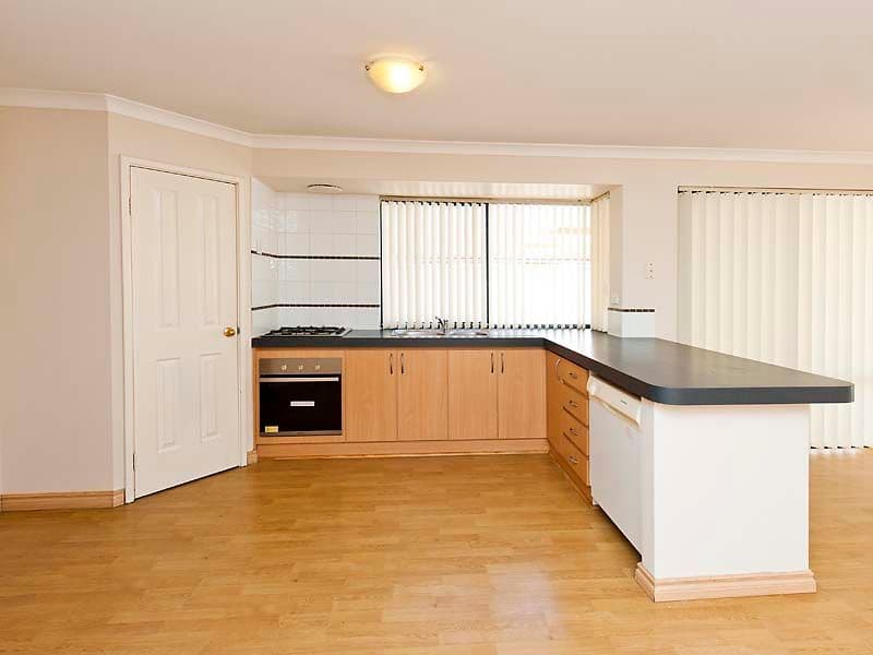 85 Fairview Drive, WAIKIKI WA 6169, Waikiki - Thumbnail 3