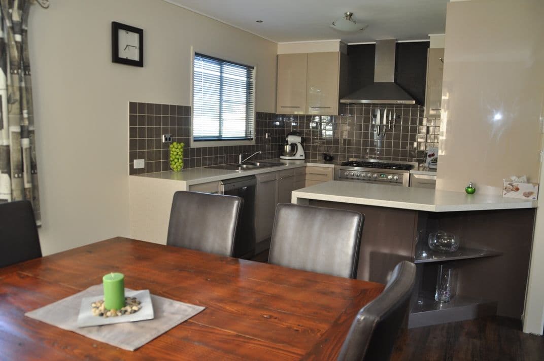 33 Holack Street, NORTH MACKAY QLD 4740, North Mackay - Thumbnail 3
