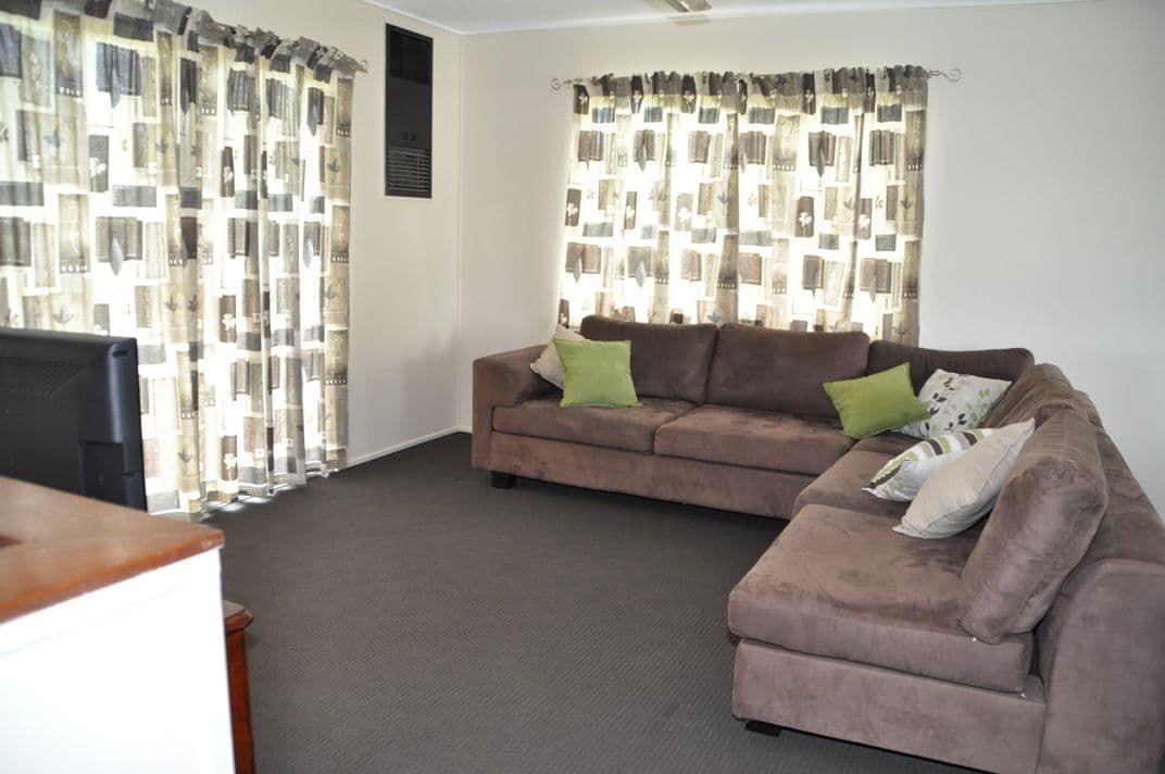 33 Holack Street, NORTH MACKAY QLD 4740, North Mackay - Thumbnail 6
