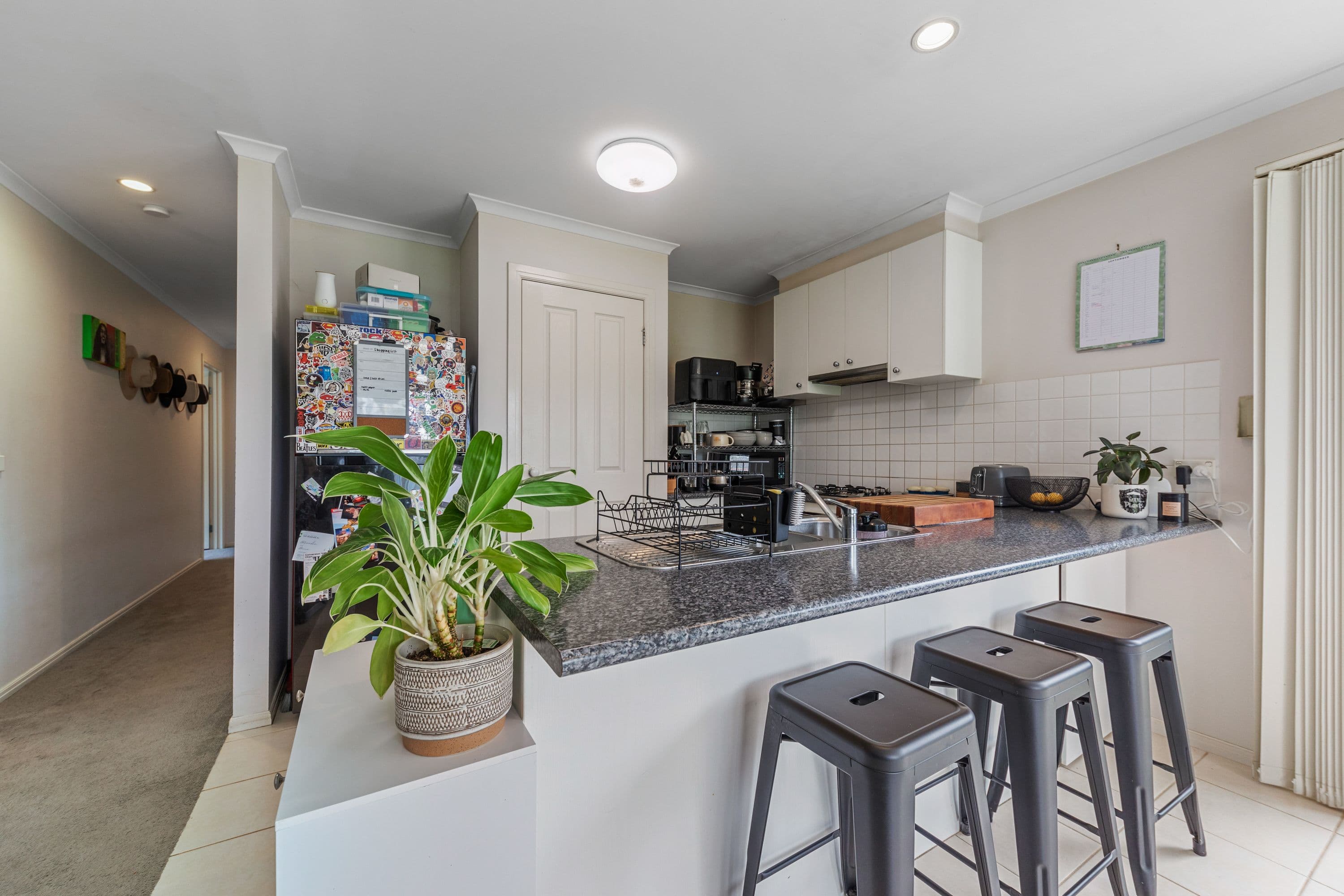 63 The Parkway, Pakenham VIC 3810, Pakenham - Thumbnail 8