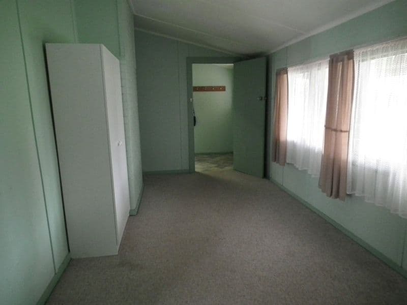 9 Watson Street, AVENEL VIC 3664, Avenel - Thumbnail 5