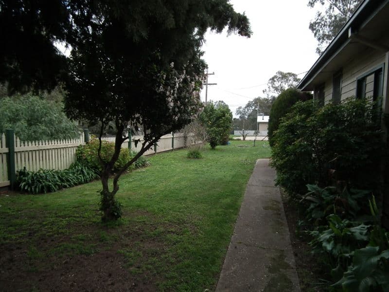 9 Watson Street, AVENEL VIC 3664, Avenel - Thumbnail 7