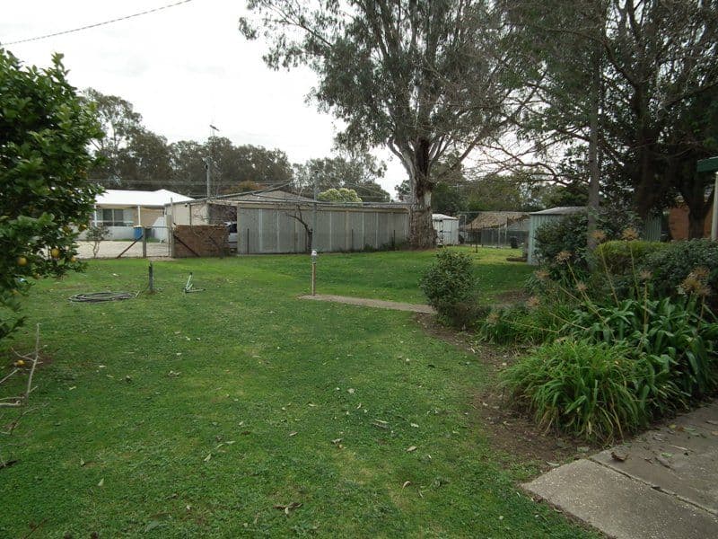 9 Watson Street, AVENEL VIC 3664, Avenel - Thumbnail 8