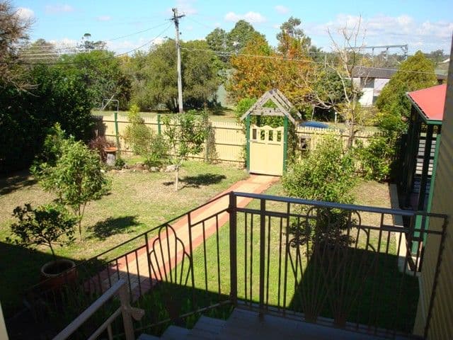 33 Lyon Avenue, OXLEY QLD 4075, Oxley - Thumbnail 7