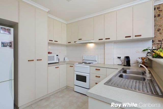 17 Southwell Place, QUEANBEYAN NSW 2620, Queanbeyan - Thumbnail 4
