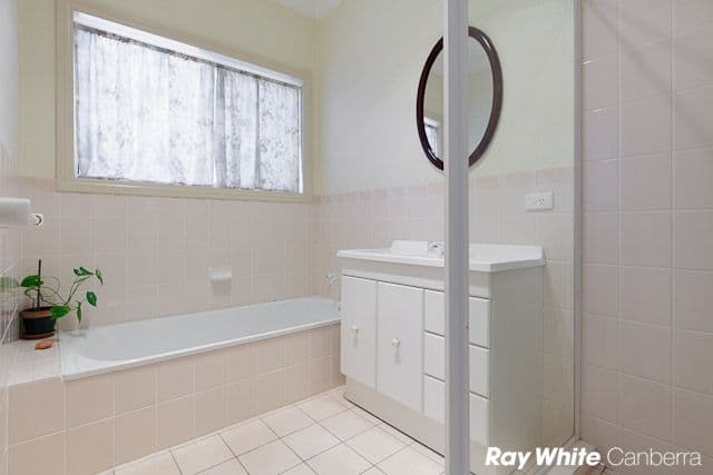 17 Southwell Place, QUEANBEYAN NSW 2620, Queanbeyan - Thumbnail 8