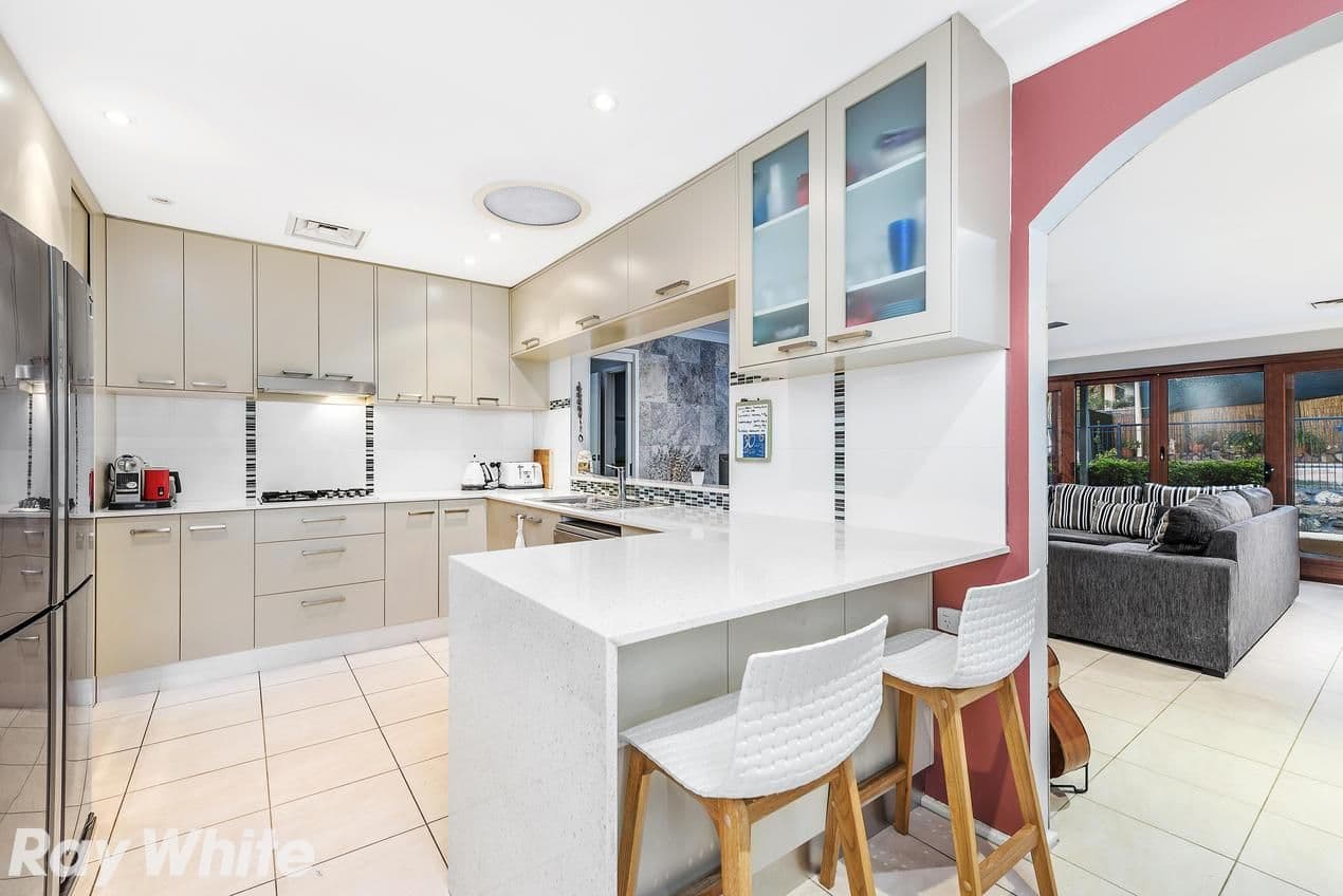 10 Berrigan Street, Winston Hills - Thumbnail 3