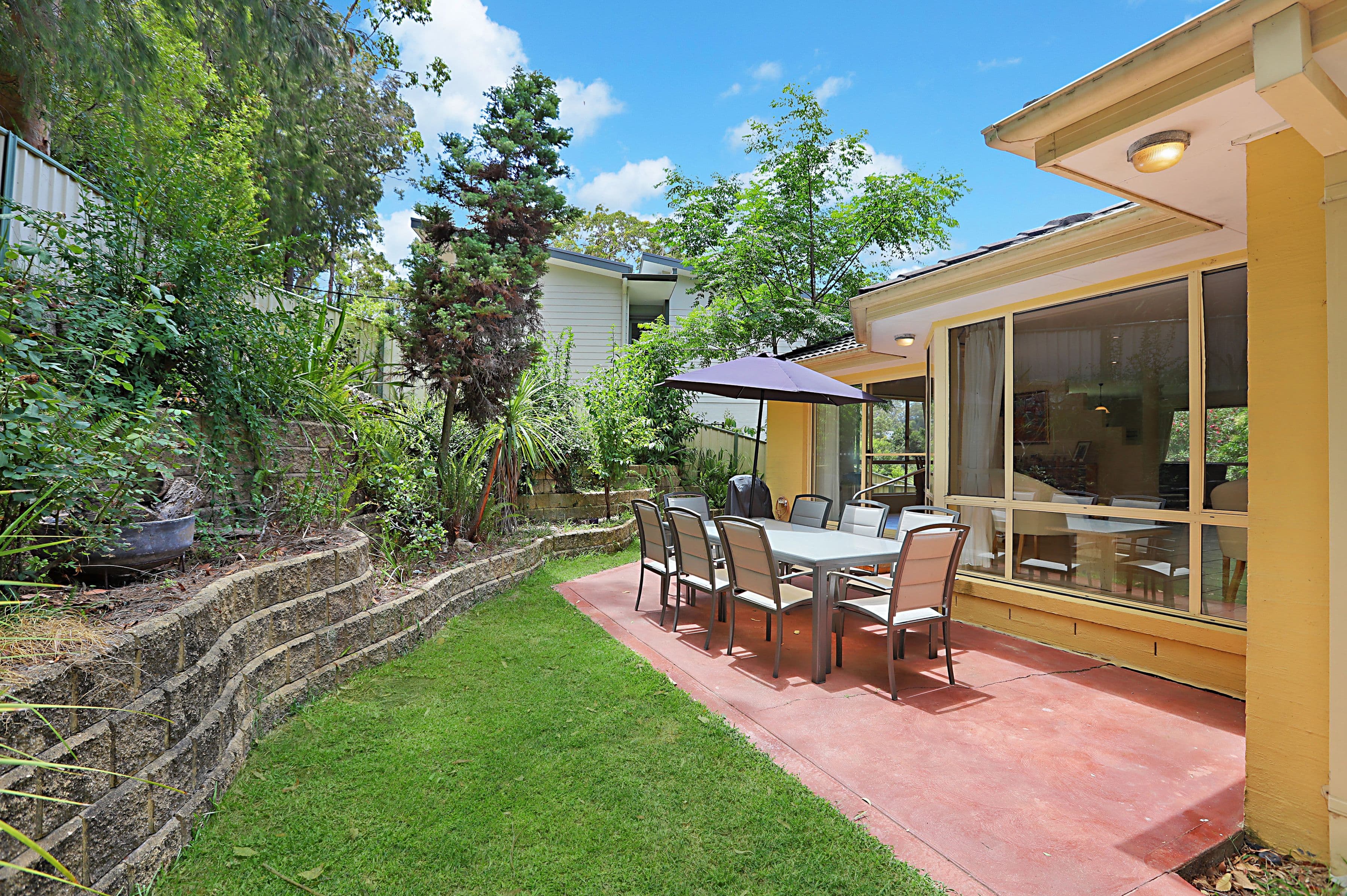 63 Spinnaker Way, Corlette - Thumbnail 2