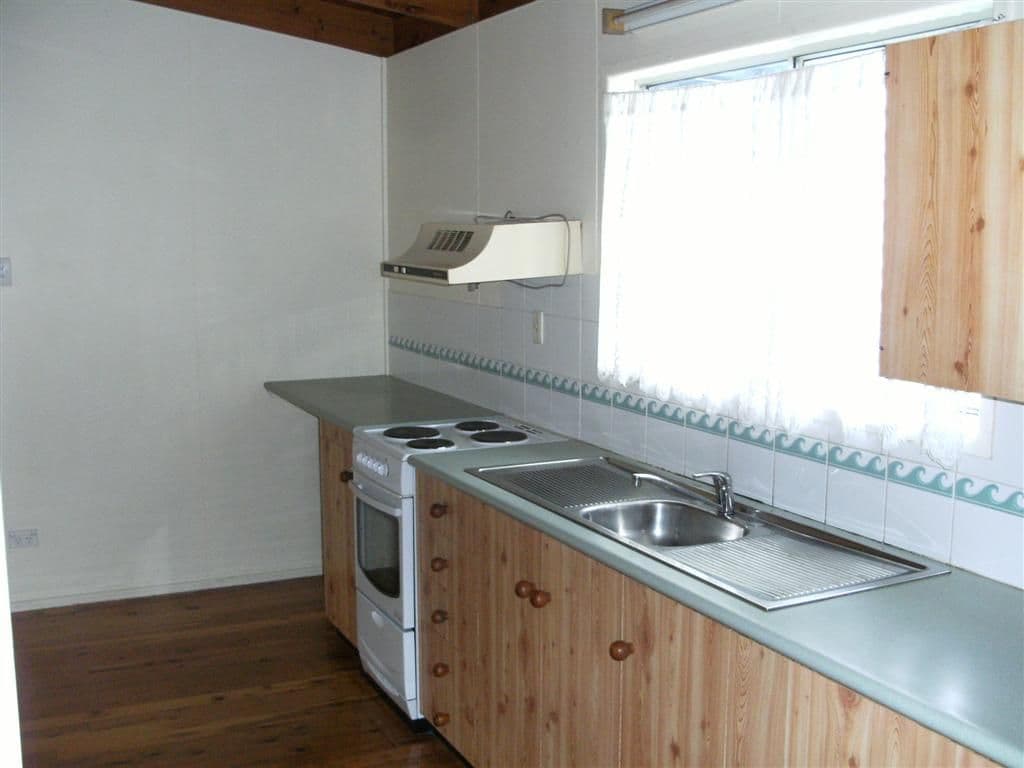 1 Murphy Street, POINT VERNON QLD 4655, Point Vernon - Thumbnail 6