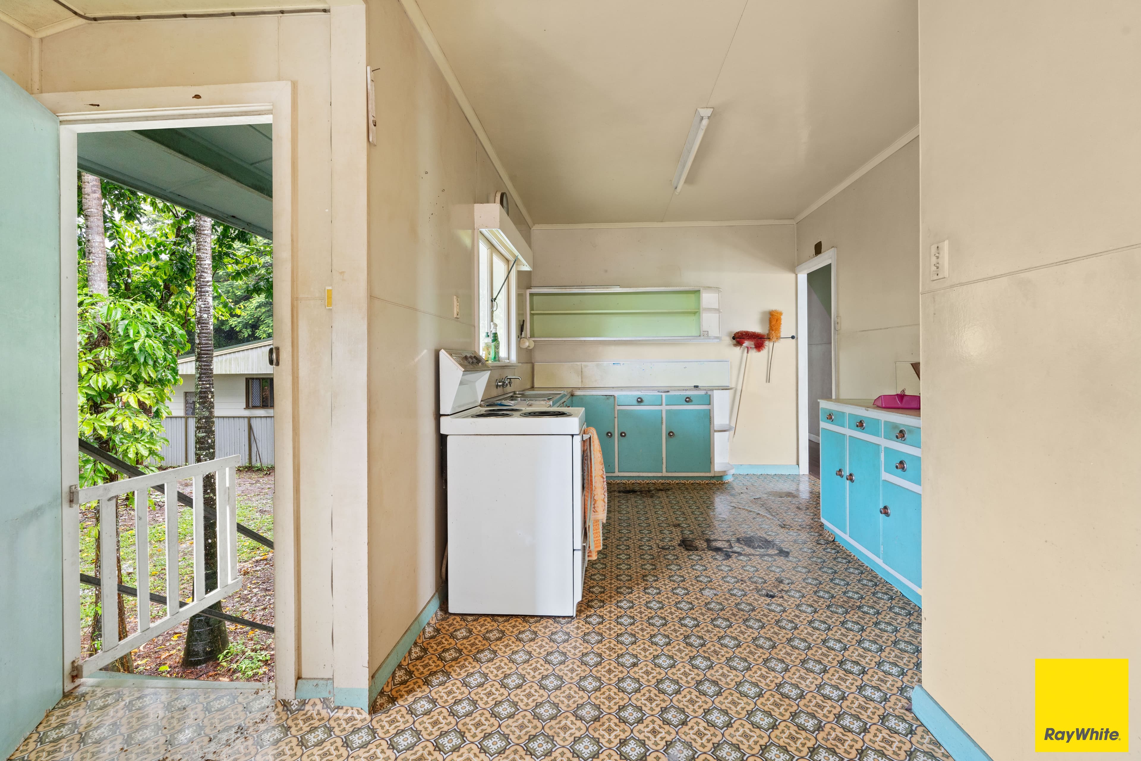 3 Tyrie Close, Earlville QLD 4870, Earlville - Thumbnail 4