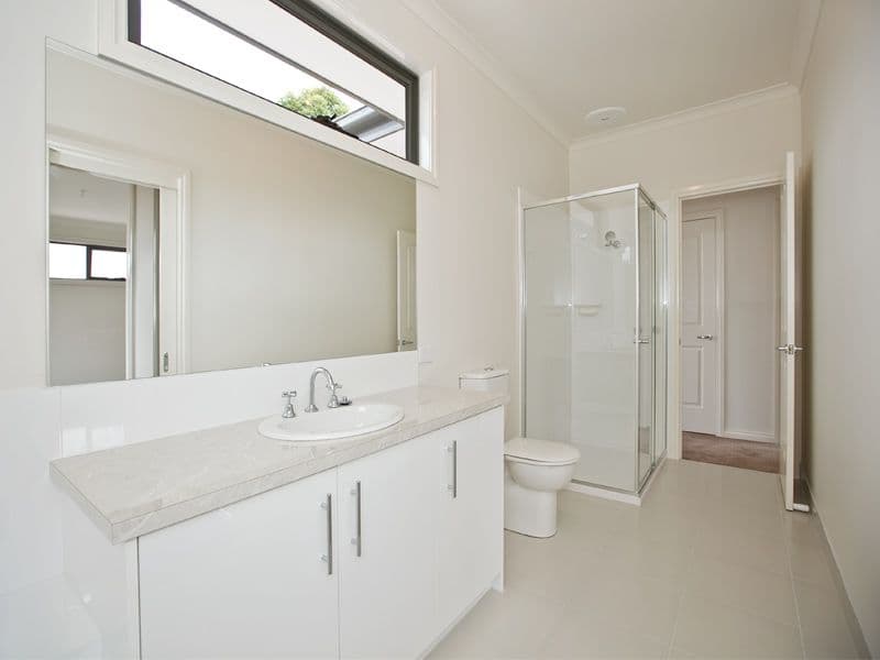 2 Garrawang Lane, BURWOOD EAST VIC 3151, Burwood East - Thumbnail 3