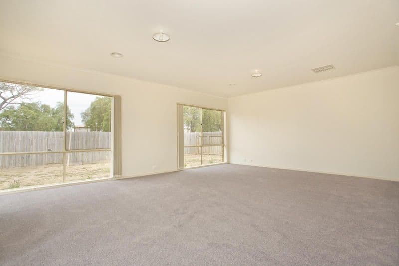 13 Magnolia Court, LARA VIC 3212, Lara - Thumbnail 6
