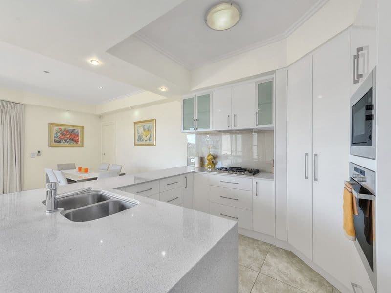 52 Underhill Avenue, Indooroopilly QLD 4068, Indooroopilly - Thumbnail 7