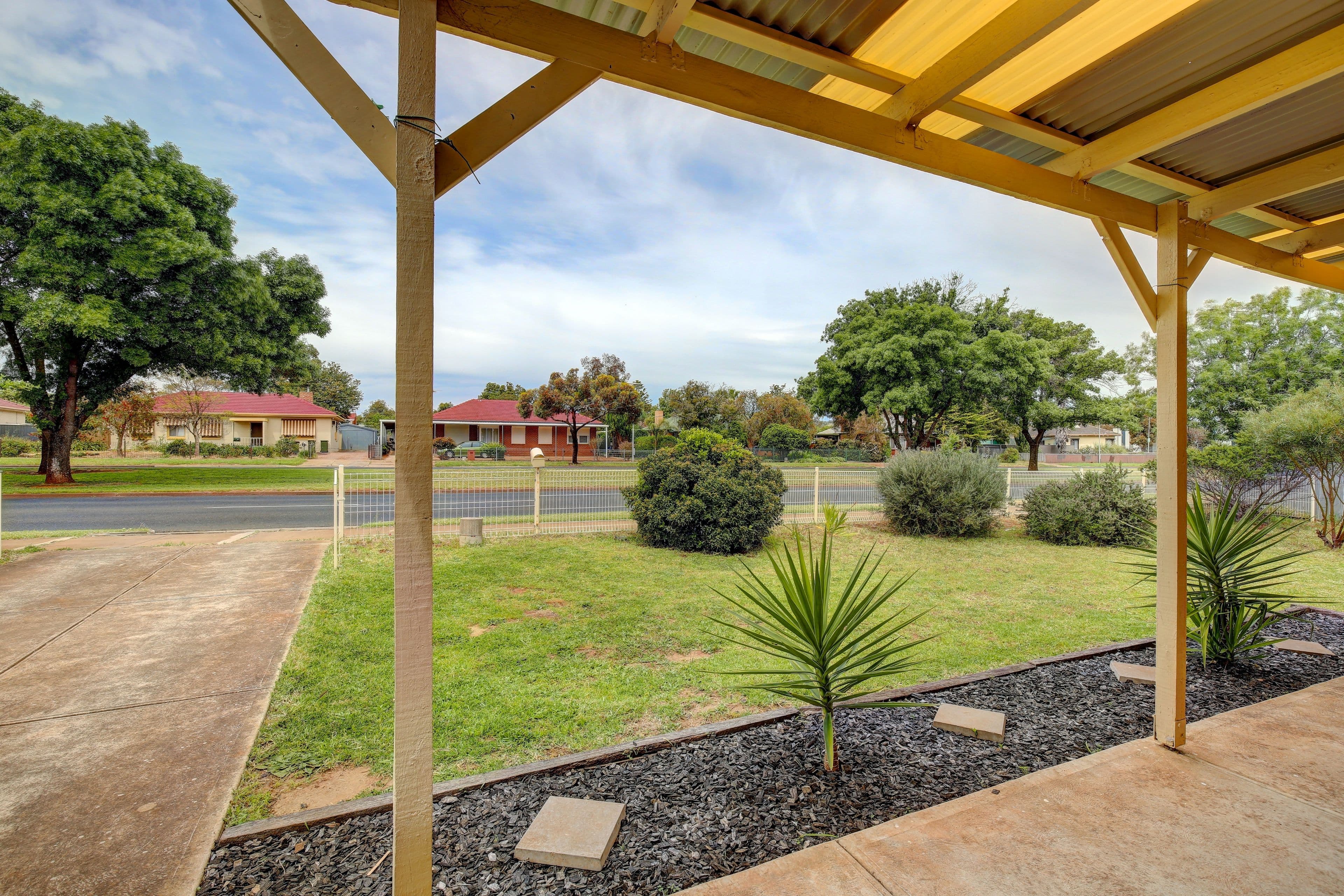 69 Yorktown Road, Elizabeth Park SA 5113, Elizabeth Park - Thumbnail 2