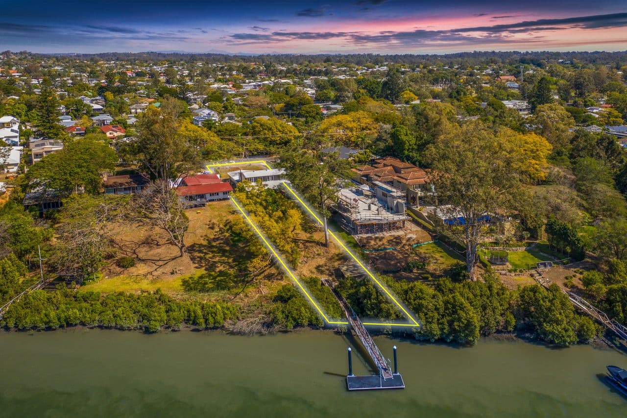 122 Queenscroft Street, Chelmer QLD 4068, Chelmer - Thumbnail 2