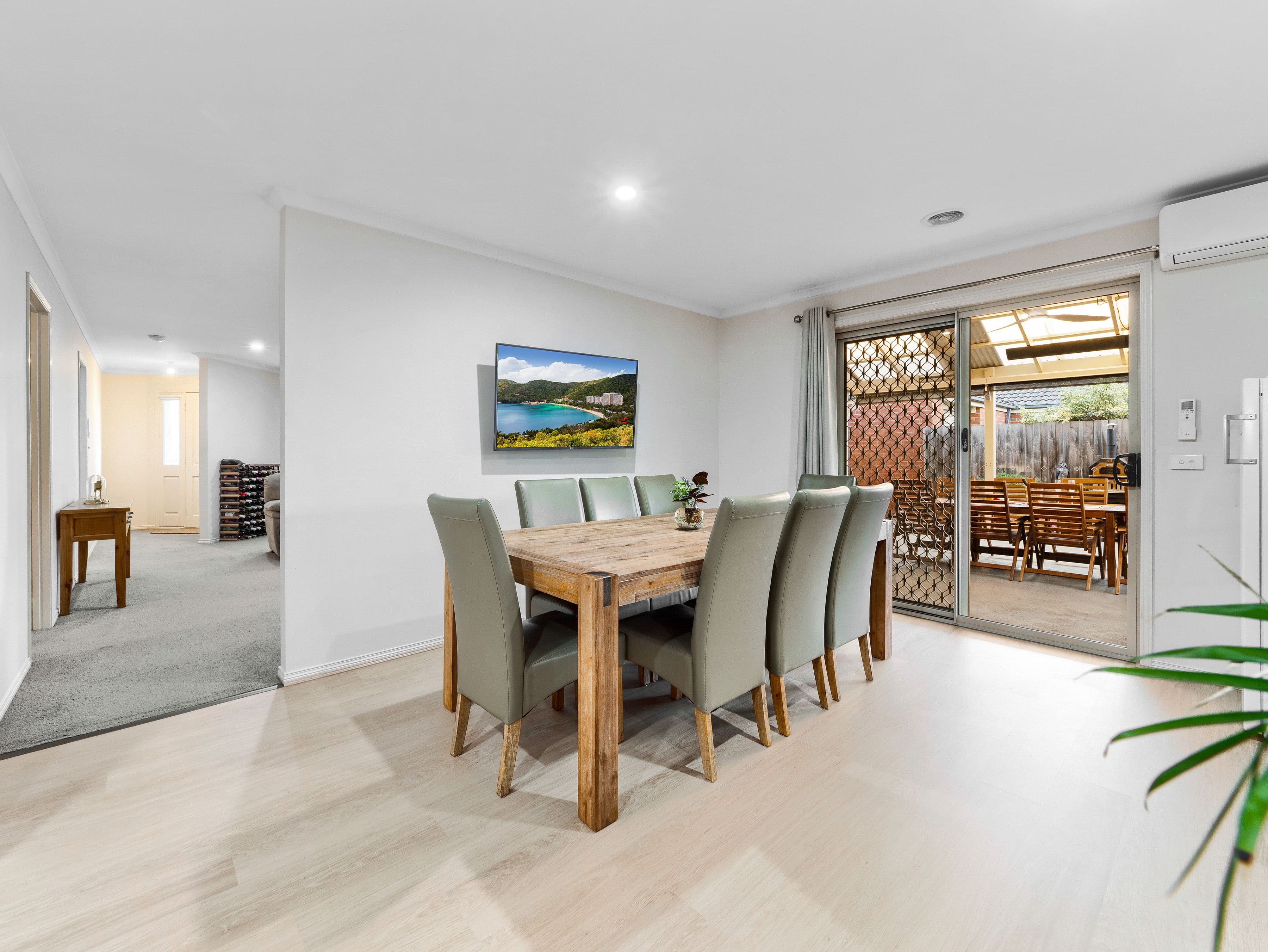 61 Breamlea Way, Cranbourne West VIC 3977, Cranbourne West - Thumbnail 5