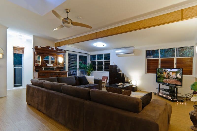 24 Tarnkun Street, ALEXANDRA HEADLAND QLD 4572, Alexandra Headland - Thumbnail 2