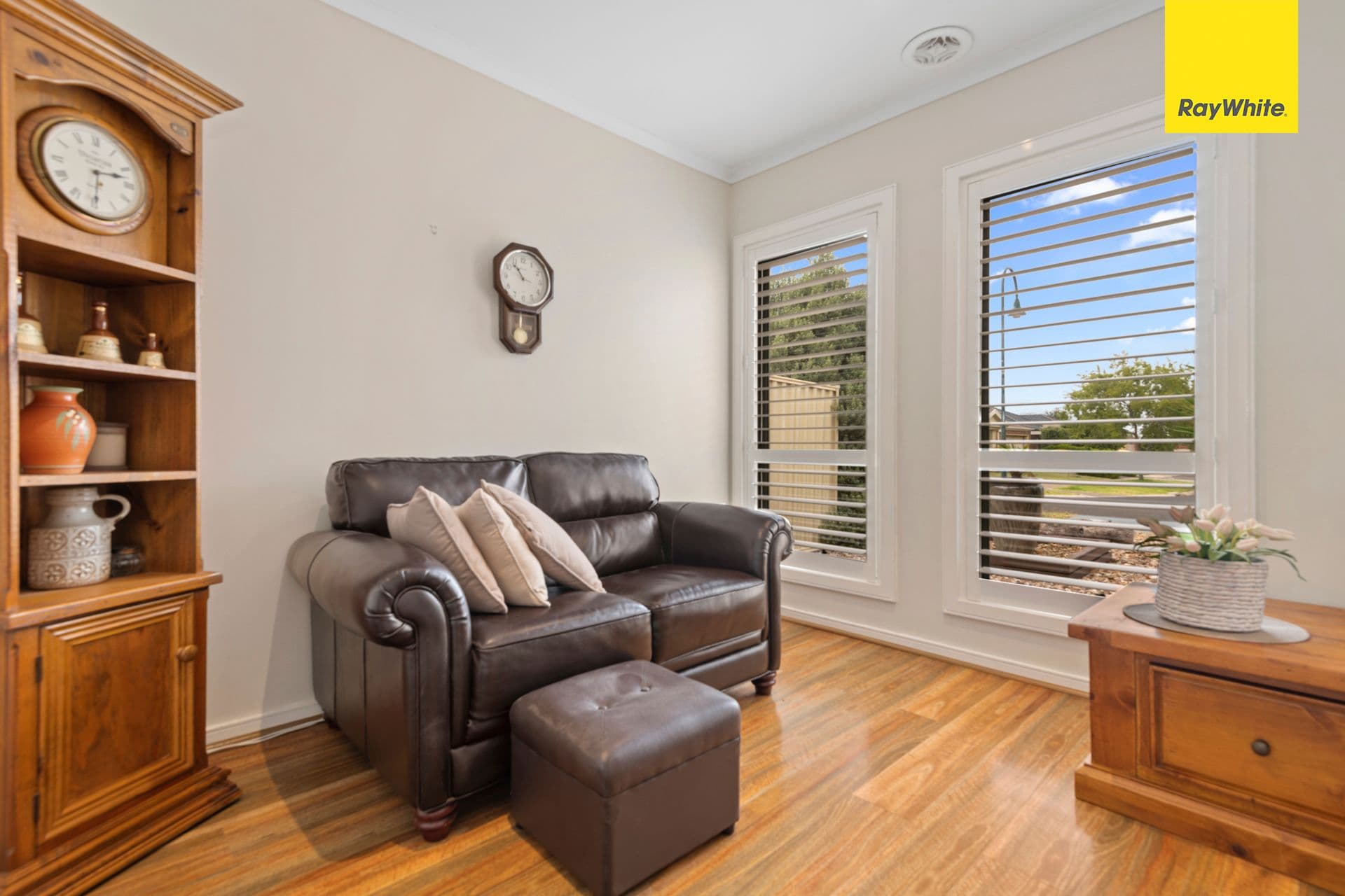 8 Ridgeway, Melton West VIC 3337, Melton West - Thumbnail 4