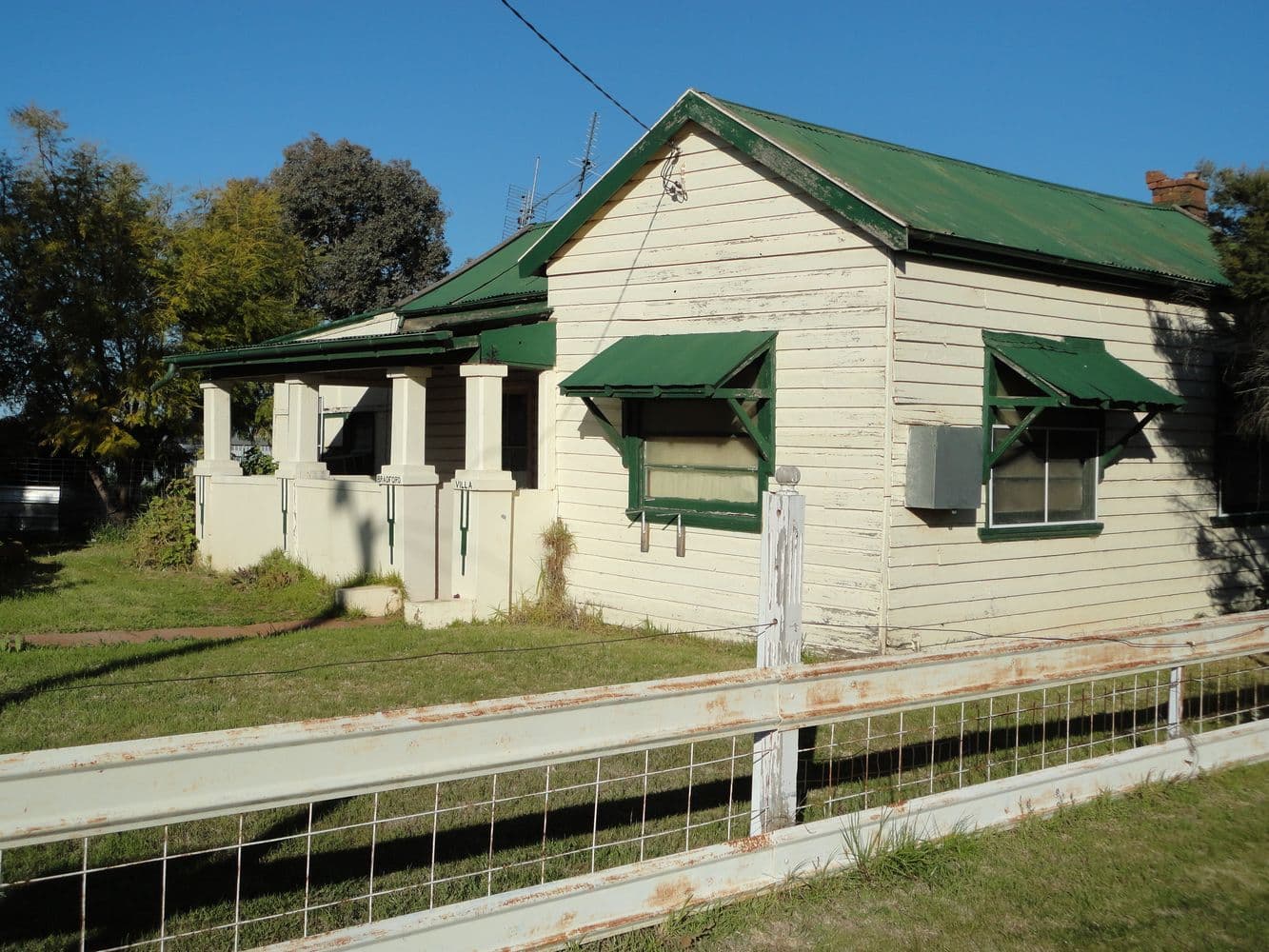 1 Bellevue Street, TEMORA NSW 2666, Temora - Thumbnail 2