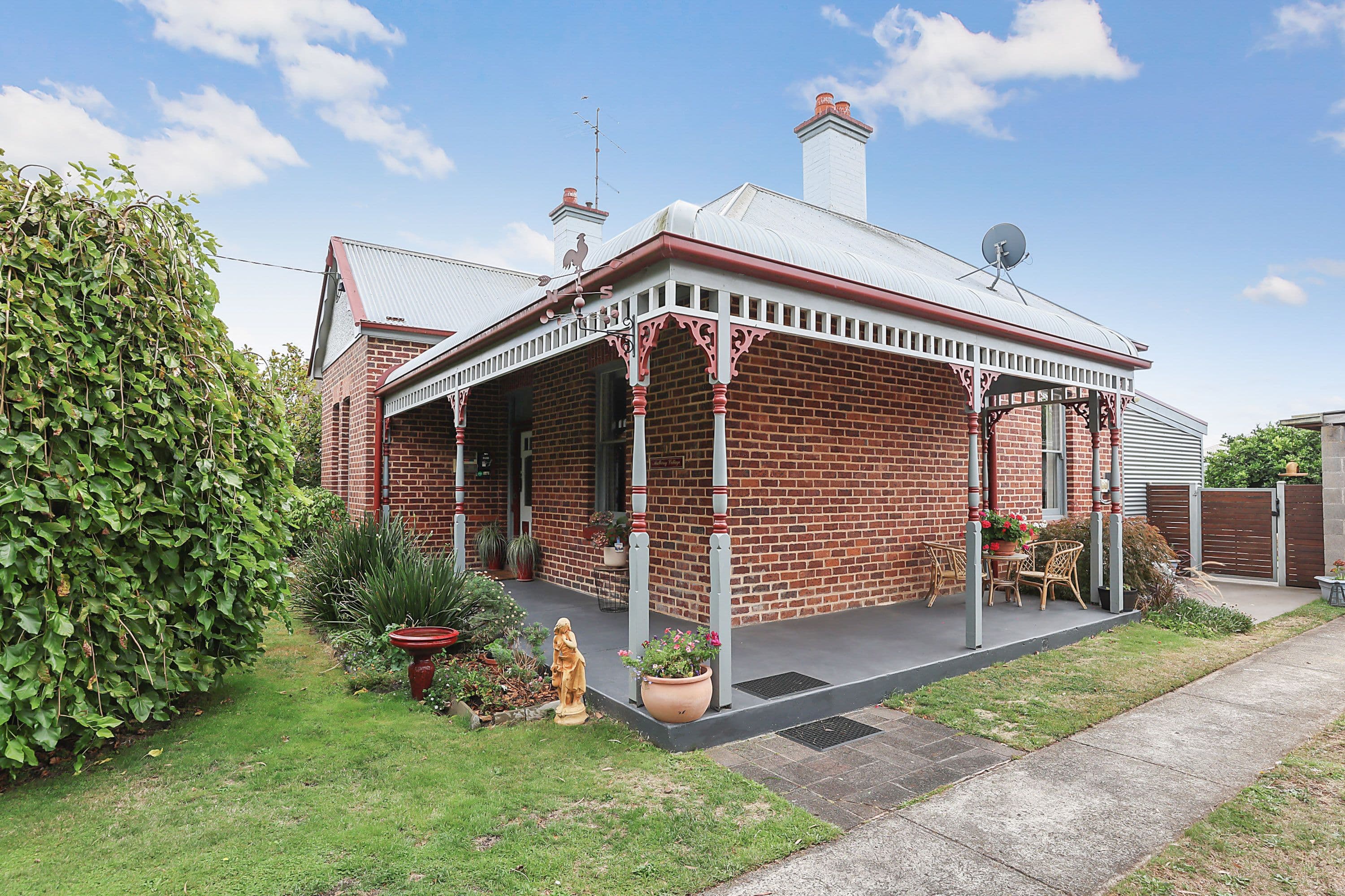 37 Jennings Street, Colac VIC 3250, Colac - Image 1